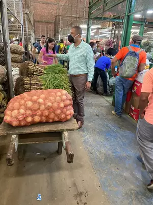 En recorrido por Cavasa y plazas de mercado, Secretario de Agricultura constató abastecimiento y baja en precios de alimentos